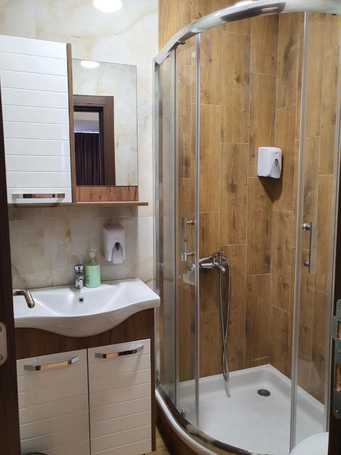 Apartmani Mali Vikend ベオグラード エクステリア 写真